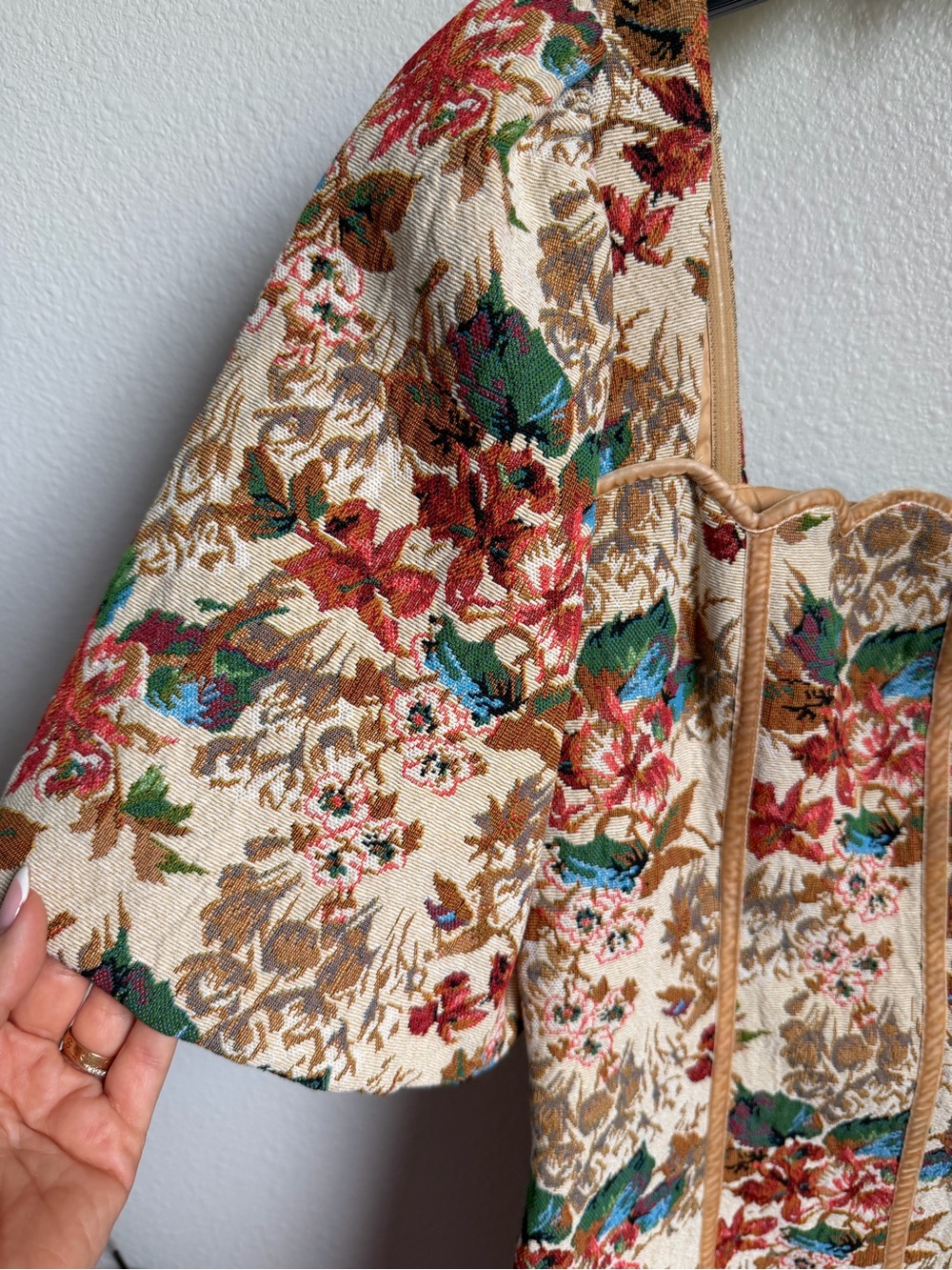 NWT Adelyn Rae Silvie Tapestry Square Neck Floral Puff Short Sleeve Sheath Dress - Picture 7 of 11